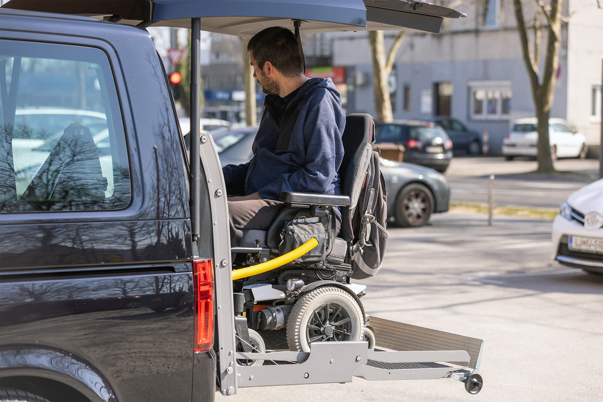 Wheelchair-accessible van for dialysis transportation